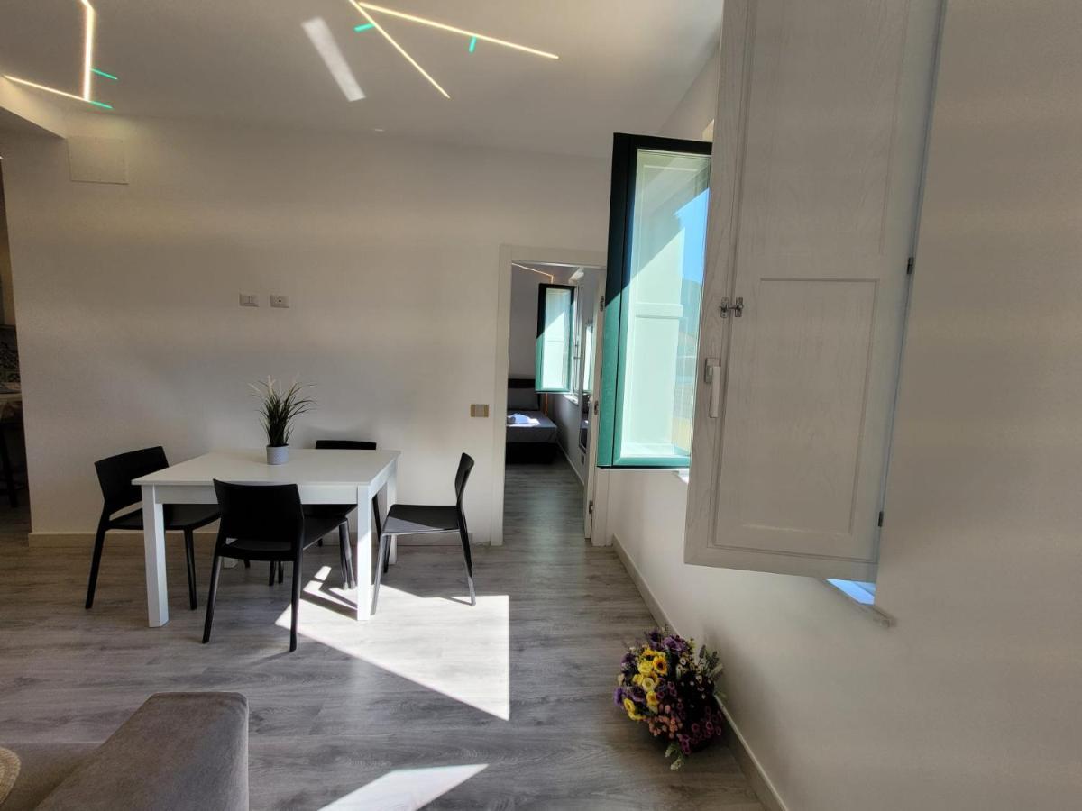 Sara Luxury Apartment 3 Сорренто Екстер'єр фото