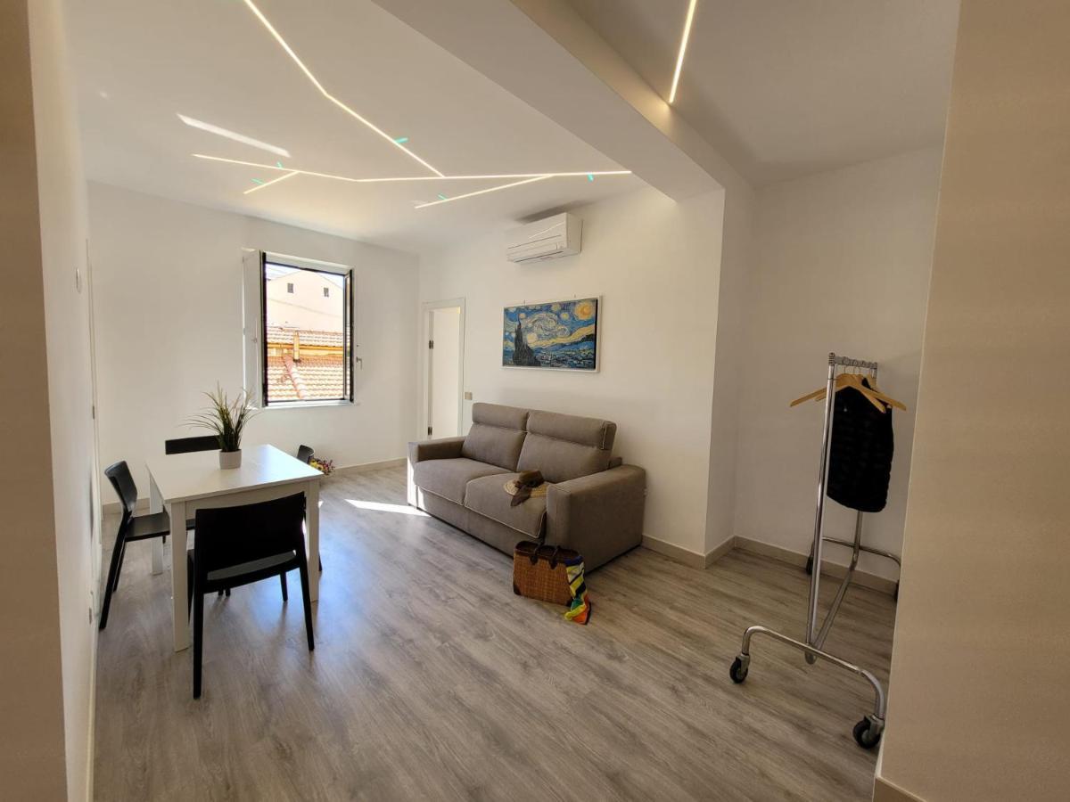Sara Luxury Apartment 3 Сорренто Екстер'єр фото