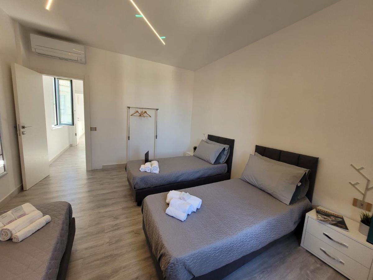Sara Luxury Apartment 3 Сорренто Екстер'єр фото