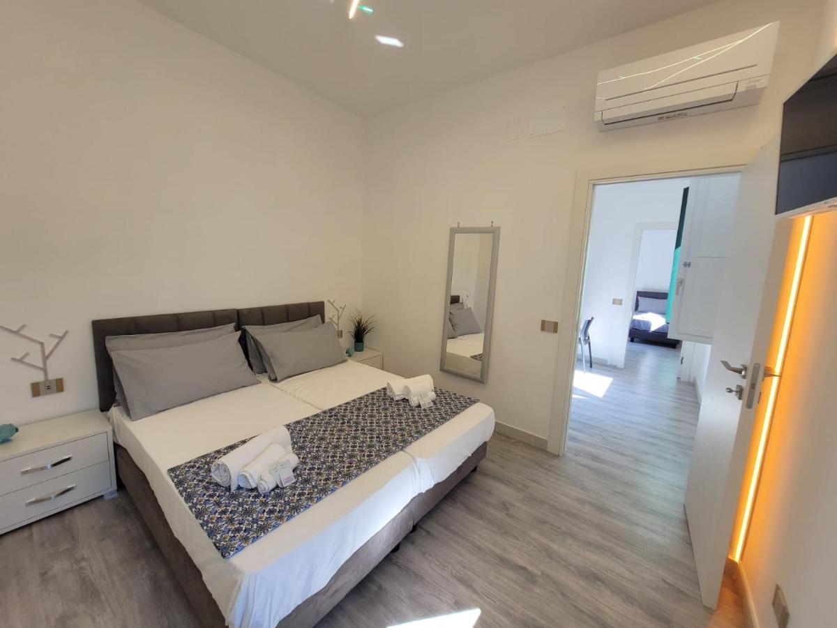 Sara Luxury Apartment 3 Сорренто Екстер'єр фото