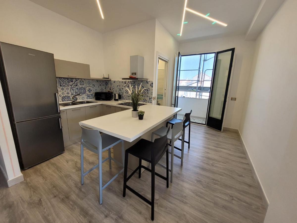 Sara Luxury Apartment 3 Сорренто Екстер'єр фото